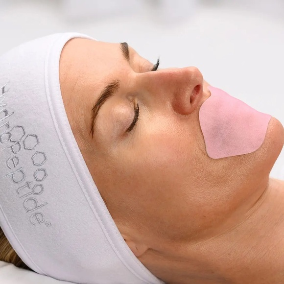 7 HydroPeptide PolyPeptide Collagel+ Lip Masks - Picture 6 of 6